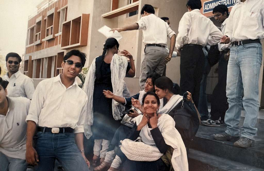 2001 College Days