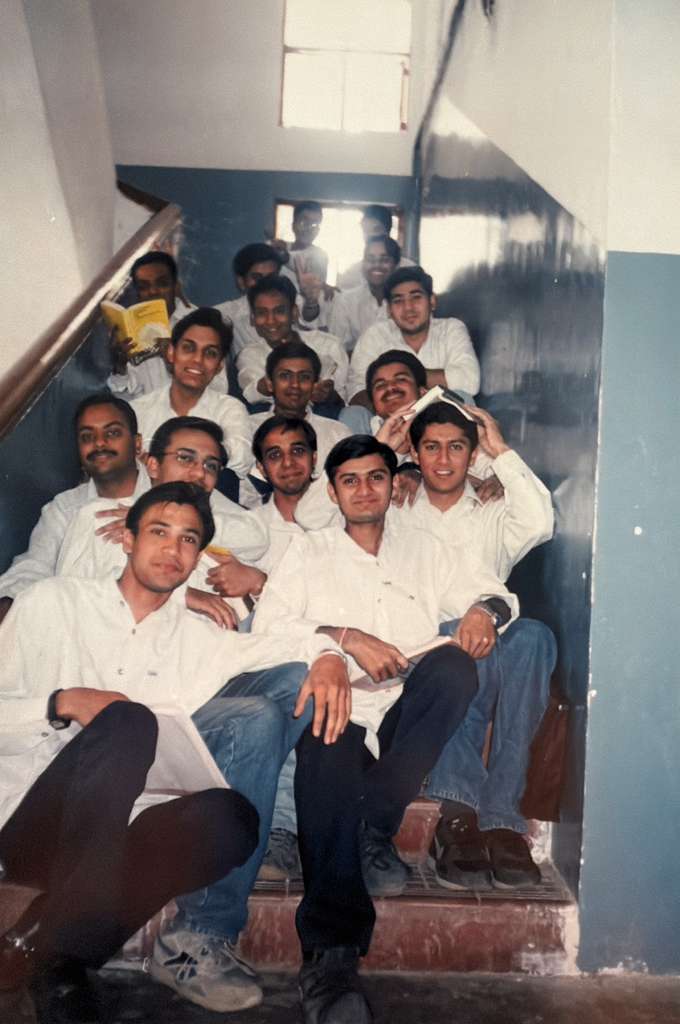 2001 College Days